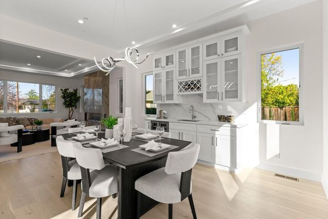 810 Virginia Court, Campbell, CA 95008