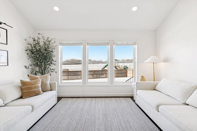 21001 Fletcher Way, Farmington, MN 55024