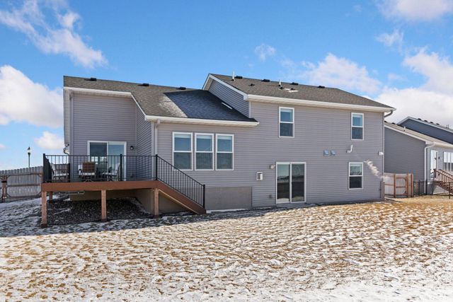 21001 Fletcher Way, Farmington, MN 55024