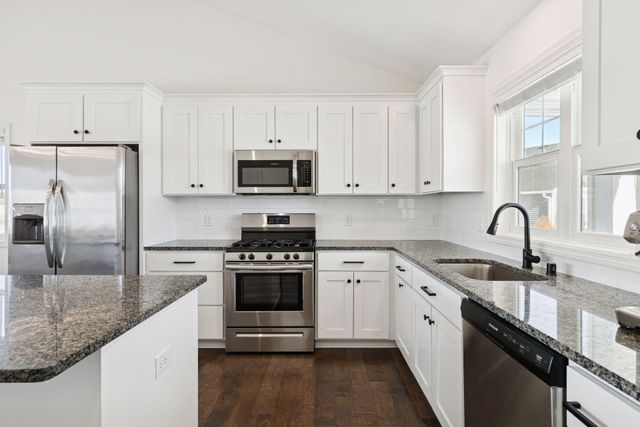 21001 Fletcher Way, Farmington, MN 55024