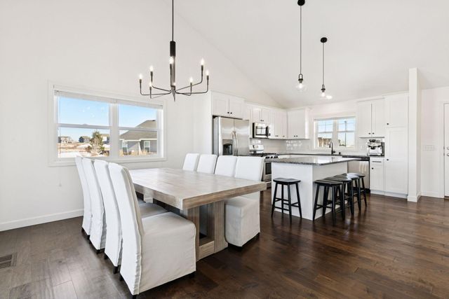 21001 Fletcher Way, Farmington, MN 55024