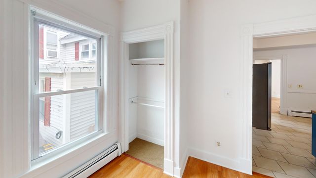 26 A St 2, Lowell, MA 01851