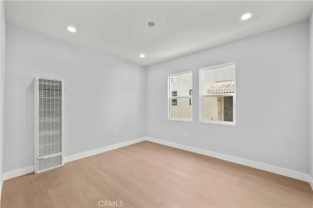 2049 W 71St Street, Los Angeles, CA 90047
