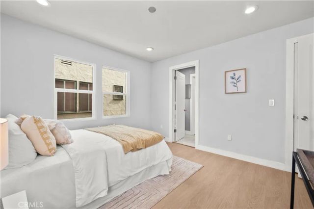 2049 W 71St Street, Los Angeles, CA 90047