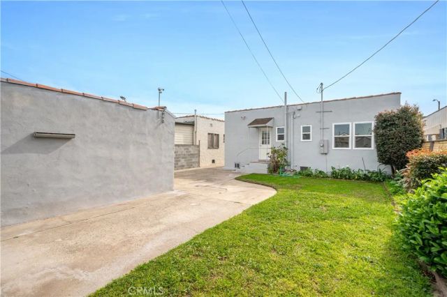 2049 W 71St Street, Los Angeles, CA 90047