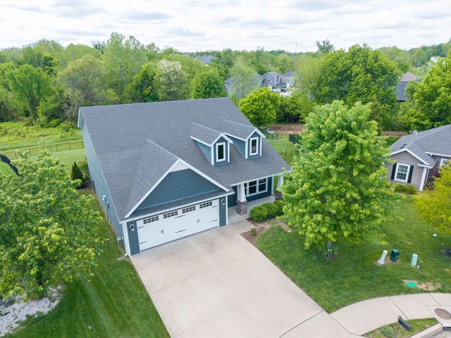 2414 NOTTOWAY DR, Columbia, MO 65203