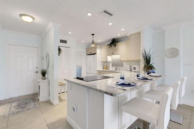 109 THE ESPLANADE S 202, Venice, FL 34285