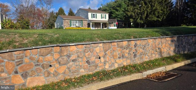 249 TWINING FORD RD, Richboro, PA 18954