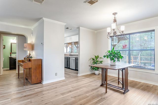 7632 Flower Bluff, San Antonio, TX 78240