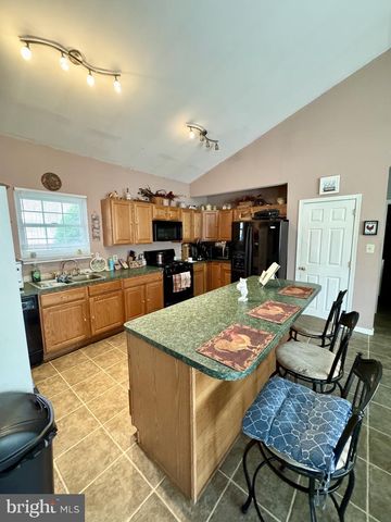 101 LENTZ WAY, Honey Brook, PA 19344