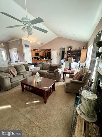 101 LENTZ WAY, Honey Brook, PA 19344