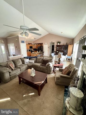 101 LENTZ WAY, Honey Brook, PA 19344