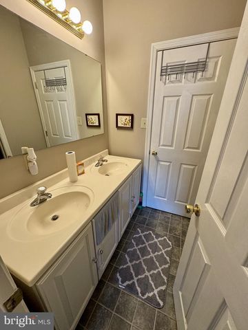 101 LENTZ WAY, Honey Brook, PA 19344