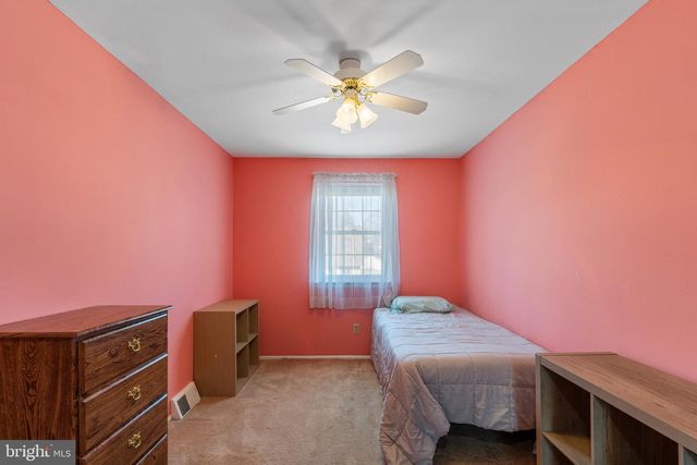 15127 KOVATS DR, Philadelphia, PA 19116