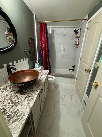 2798 Page Avenue, Ann Arbor, MI 48104