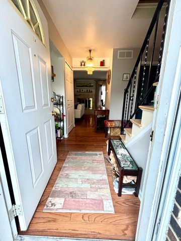 2798 Page Avenue, Ann Arbor, MI 48104