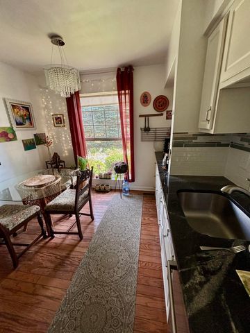 2798 Page Avenue, Ann Arbor, MI 48104
