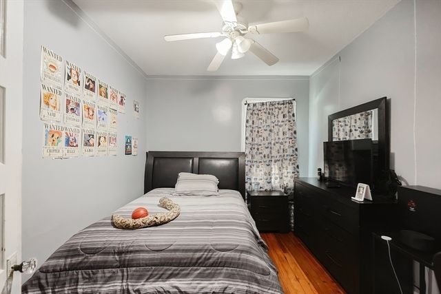 105 16th St, Fall River, MA 02723