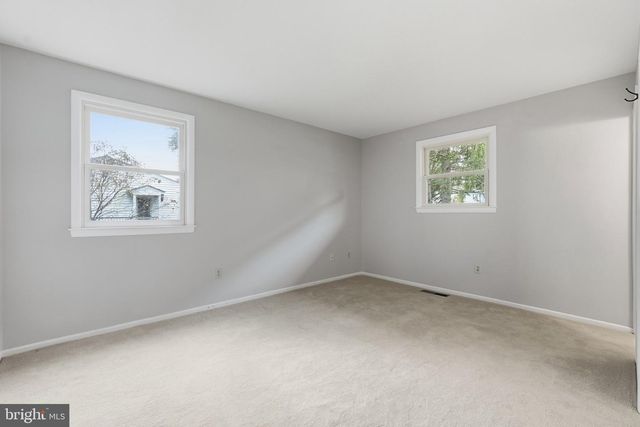 8416 STONEWALL DR, Vienna, VA 22180