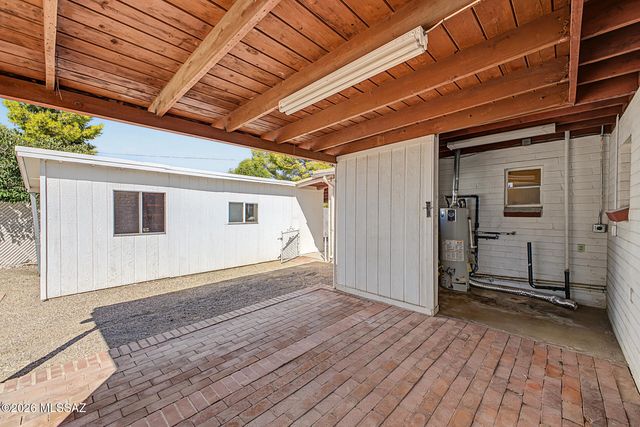 2849 N Desert Avenue, Tucson, AZ 85712