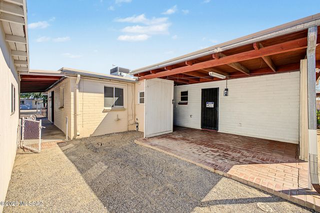 2849 N Desert Avenue, Tucson, AZ 85712