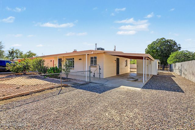 2849 N Desert Avenue, Tucson, AZ 85712