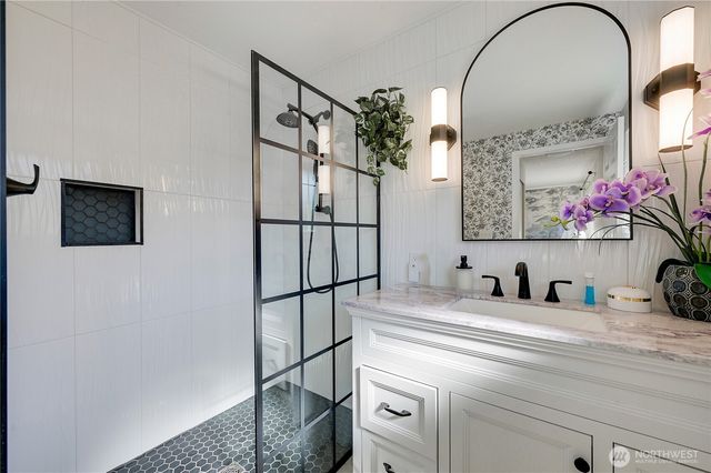 4273 Pioneer Place SE, Port Orchard, WA 98366