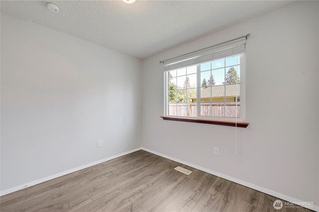 4273 Pioneer Place SE, Port Orchard, WA 98366