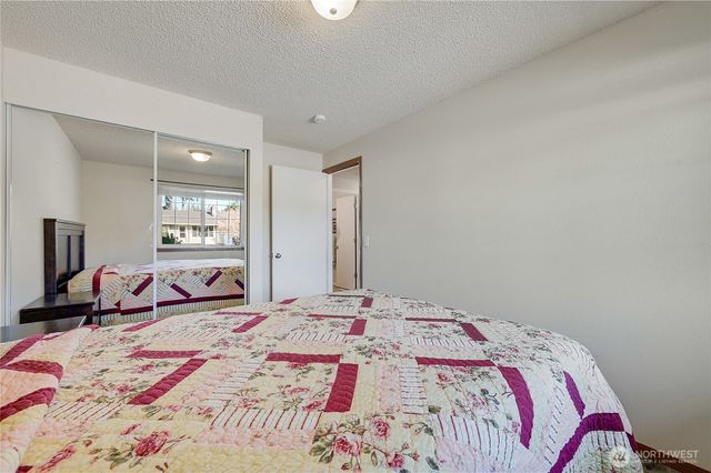 4273 Pioneer Place SE, Port Orchard, WA 98366