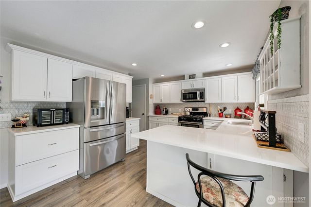 4273 Pioneer Place SE, Port Orchard, WA 98366