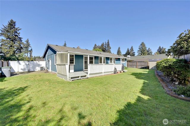 4273 Pioneer Place SE, Port Orchard, WA 98366