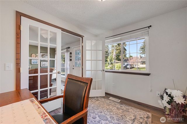 4273 Pioneer Place SE, Port Orchard, WA 98366