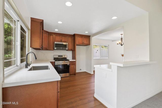 793 Bennett Street, Simi Valley, CA 93065