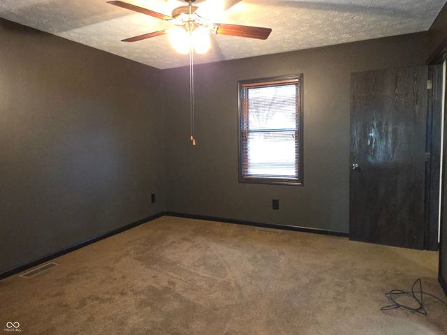 5241 W Marietta Railroad Street, Shelbyville, IN 46176