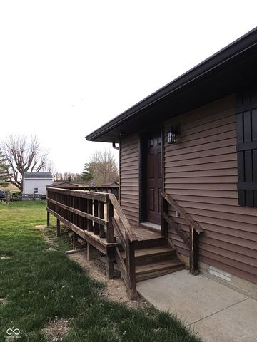 5241 W Marietta Railroad Street, Shelbyville, IN 46176