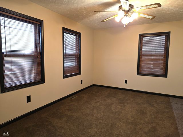 5241 W Marietta Railroad Street, Shelbyville, IN 46176