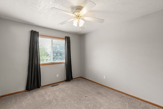 723 Kitterman Circle, Norwalk, IA 50211