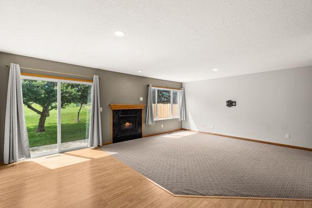 723 Kitterman Circle, Norwalk, IA 50211