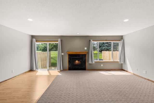 723 Kitterman Circle, Norwalk, IA 50211