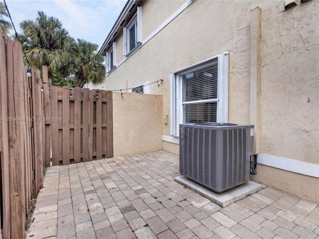 17071 NW 22nd St, Pembroke Pines, FL 33028