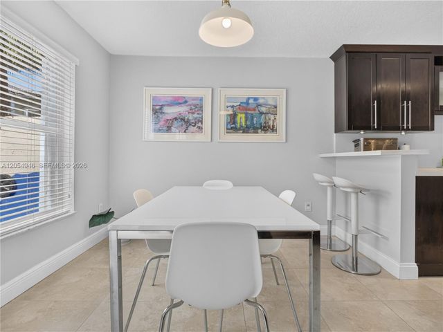 17071 NW 22nd St, Pembroke Pines, FL 33028