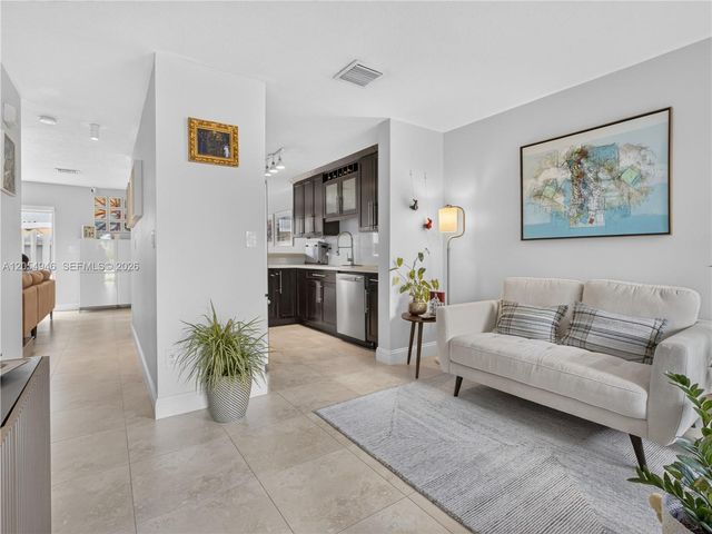 17071 NW 22nd St, Pembroke Pines, FL 33028