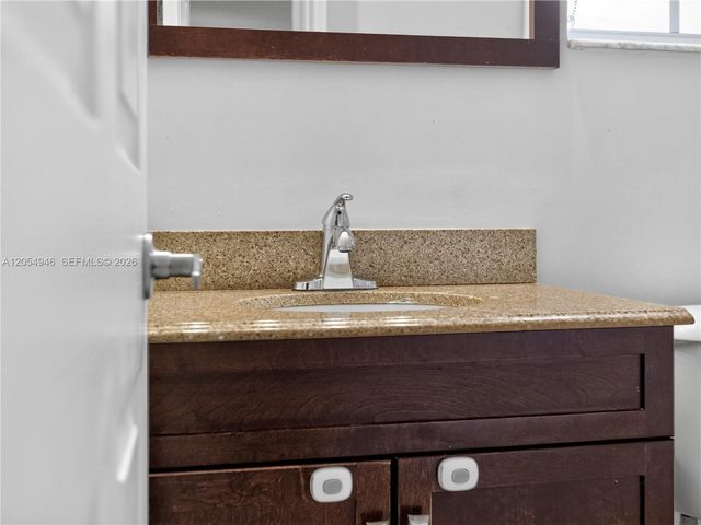17071 NW 22nd St, Pembroke Pines, FL 33028