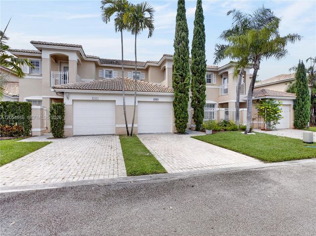 17071 NW 22nd St, Pembroke Pines, FL 33028
