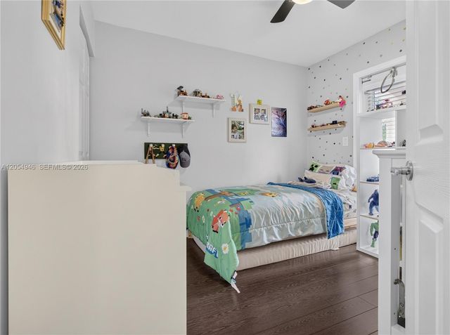 17071 NW 22nd St, Pembroke Pines, FL 33028
