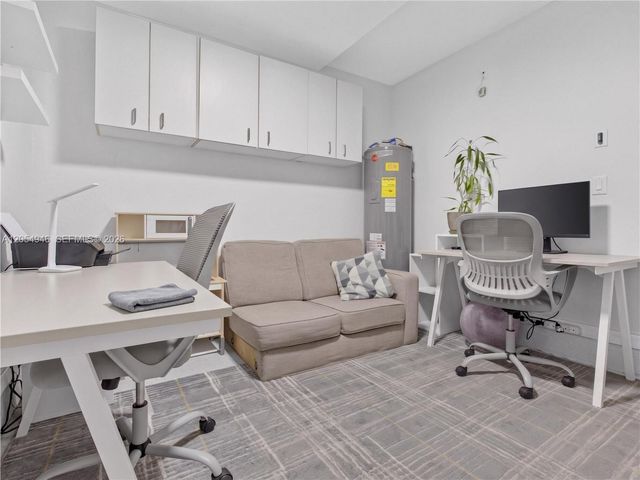17071 NW 22nd St, Pembroke Pines, FL 33028