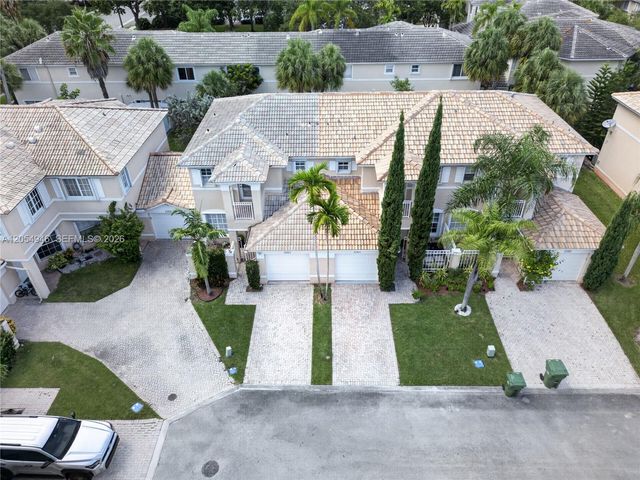 17071 NW 22nd St, Pembroke Pines, FL 33028