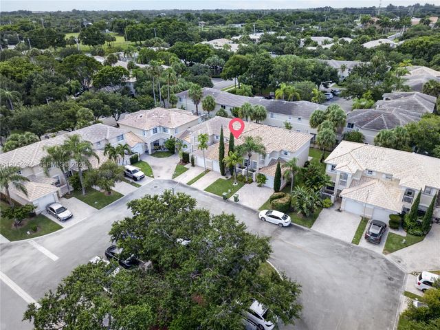 17071 NW 22nd St, Pembroke Pines, FL 33028
