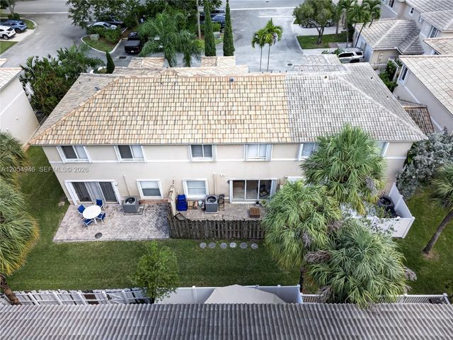 17071 NW 22nd St, Pembroke Pines, FL 33028
