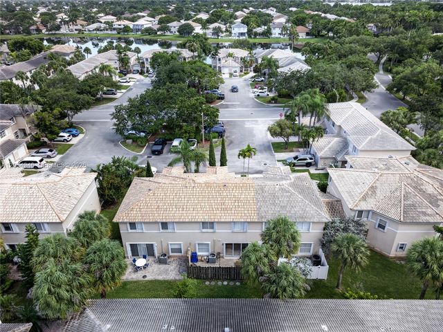 17071 NW 22nd St, Pembroke Pines, FL 33028